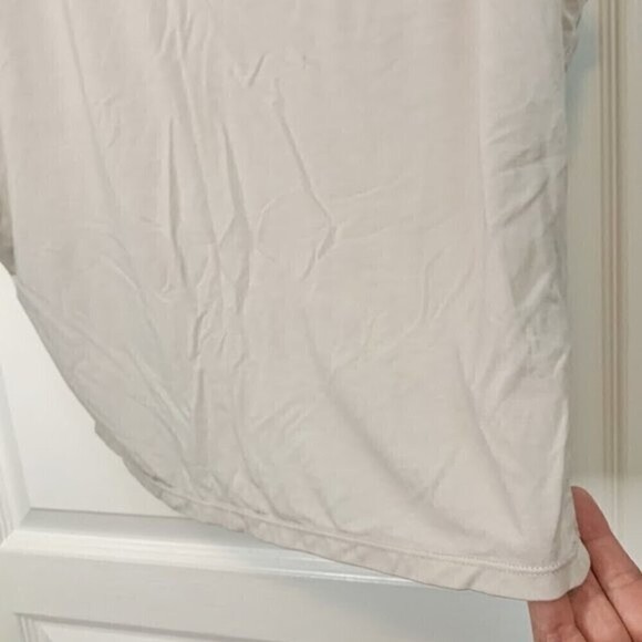 Fabletics Open Back Grey Athletic Workout Gym Sleeveless Lightweight Shirt - Picture 7 of 13